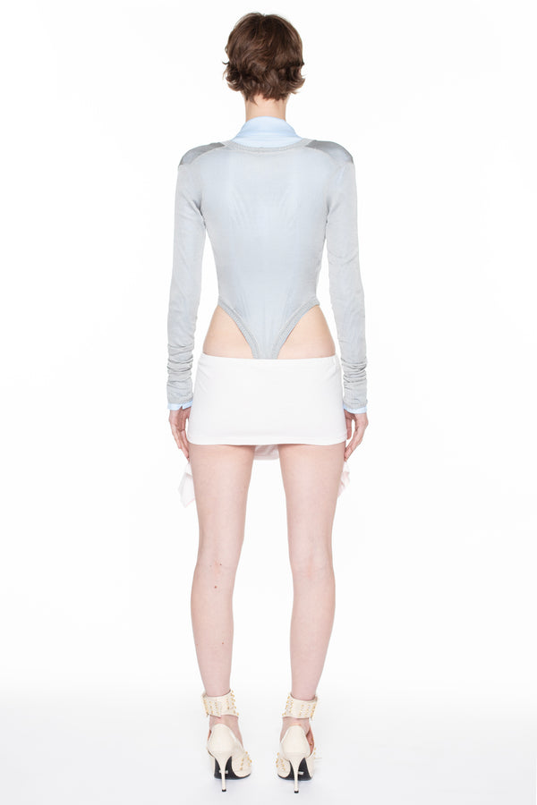 DEEP V-NECK SWEATER in silver DEEP V-NECK SWEATER in silver