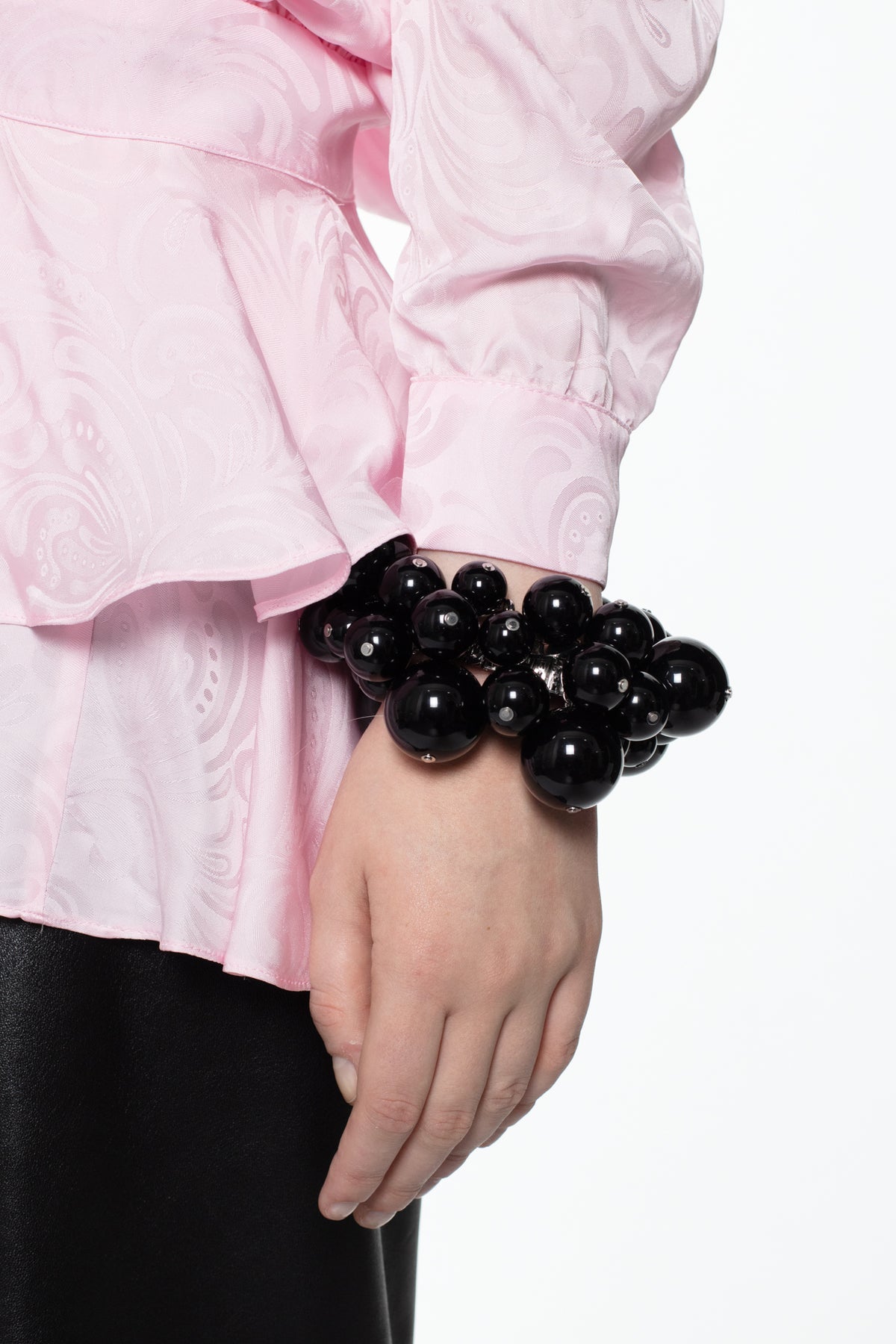 PUFFED PEARL BRACELET in black