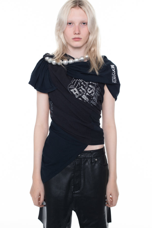 TWISTED NECKLACE T-SHIRT in black TWISTED NECKLACE T-SHIRT in black