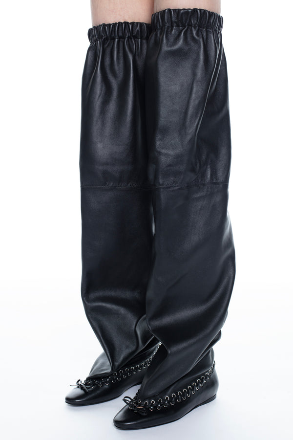 LEVEL BOOT, FLAT THIGH HIGH in black nappa