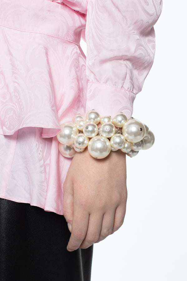 PUFFED PEARL BRACELET in pearlescent white
