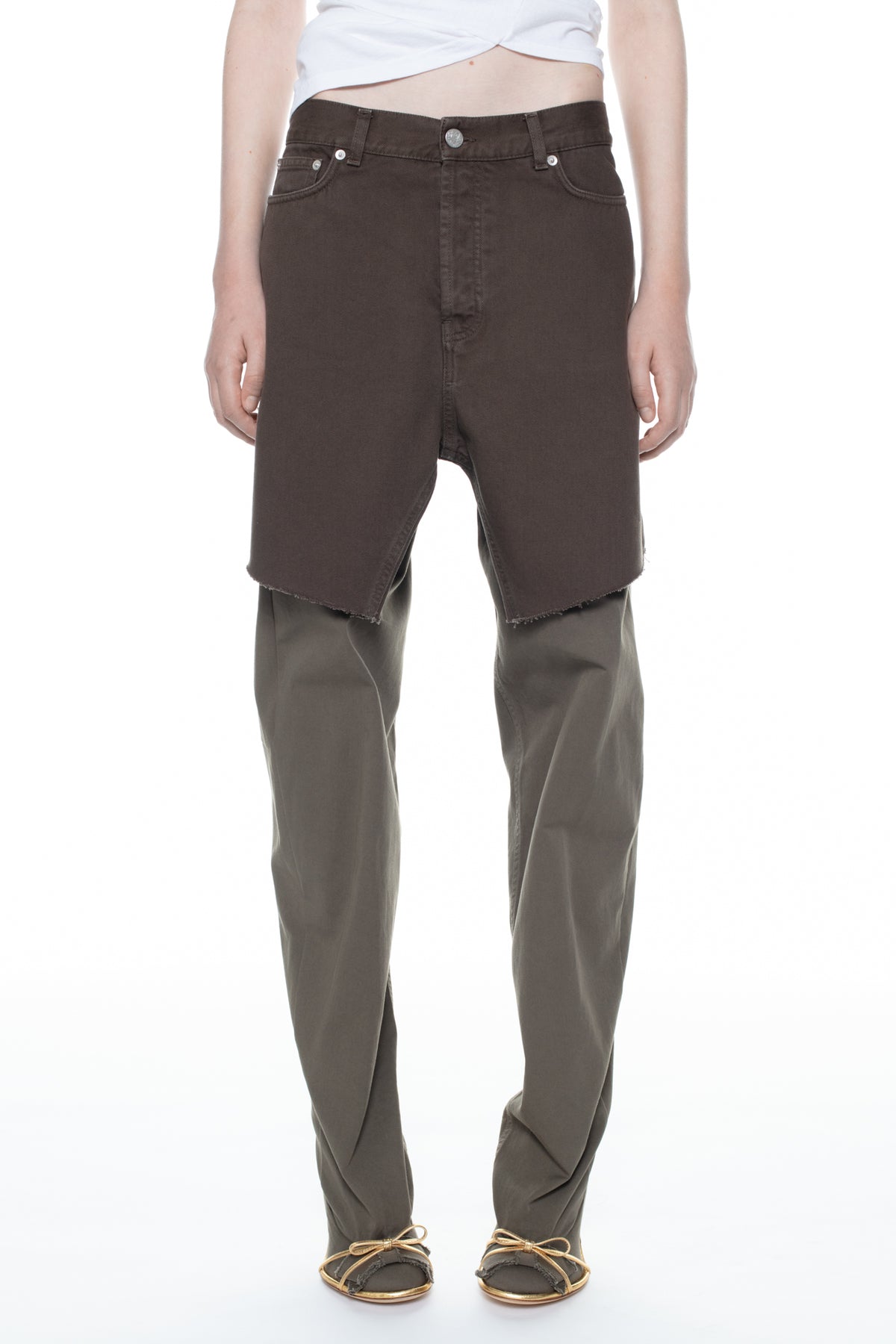 DISPLAY DENIM SHORTS in brown