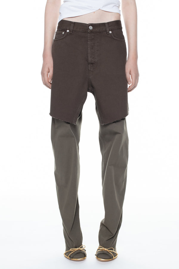 DISPLAY DENIM SHORTS in brown