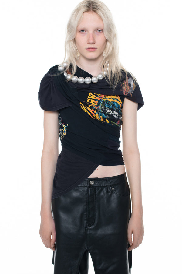 TWISTED NECKLACE T-SHIRT in black