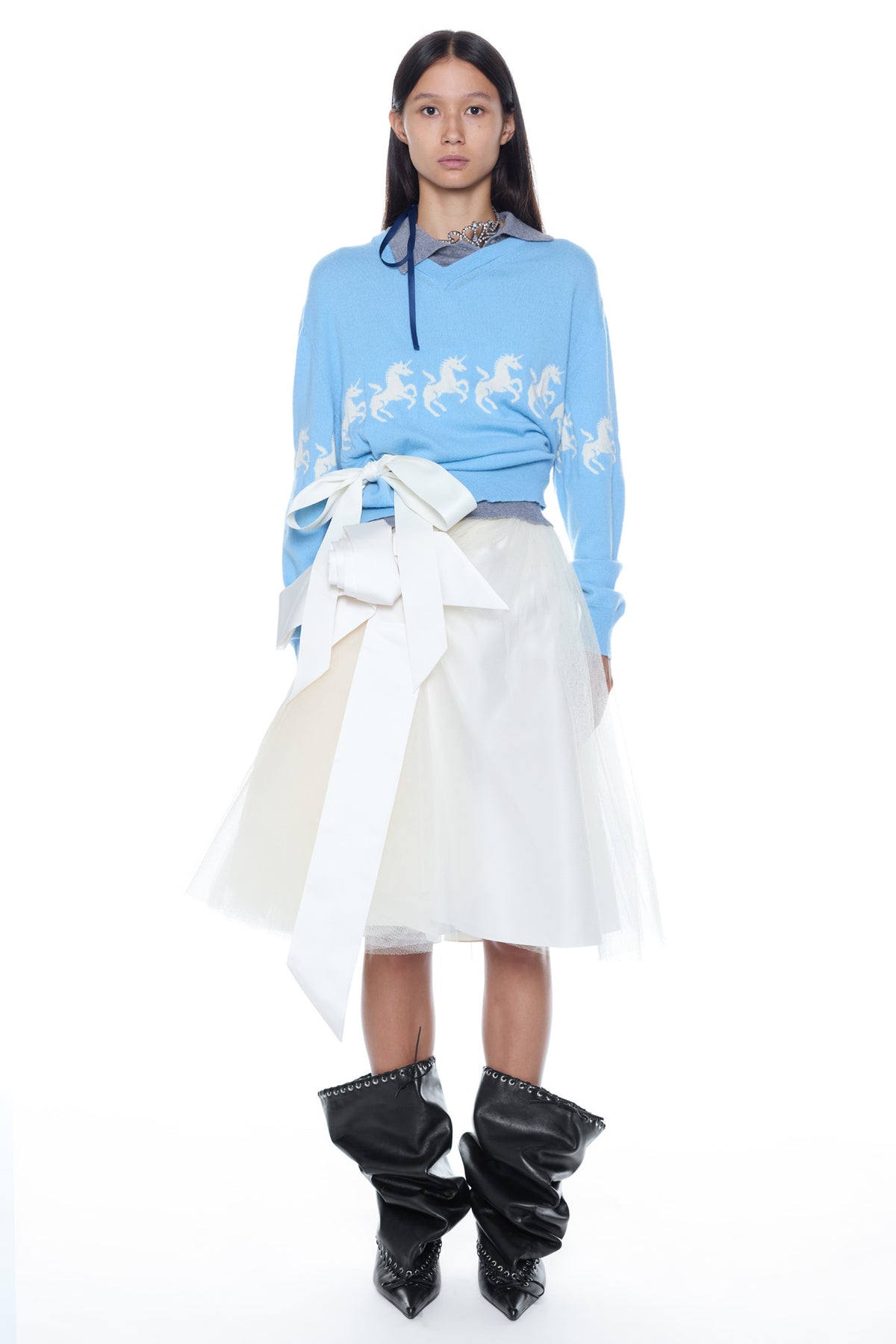 TIED UNICORN SWEATER in blue